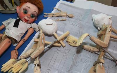 Кукольный театр с 85-летней историей тряхнул стариной