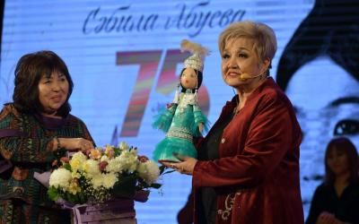 Қуыршақ театрының анасы 75 жаста!